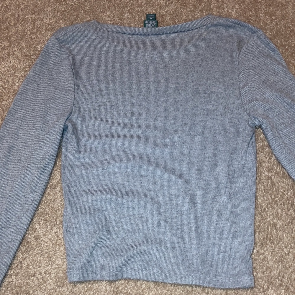 Formfitting Grey Tee - Picture 2 of 2